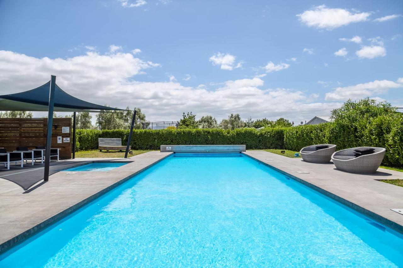 Hey Syrah Syrah! Villa Martinborough Exterior photo